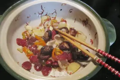 Make Chicken wing seafood step 8
