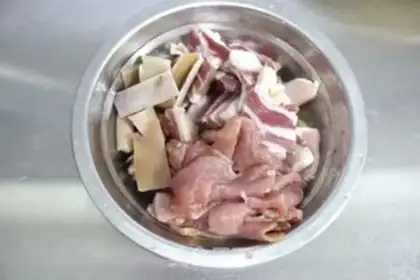 Make Spicy pot step 2