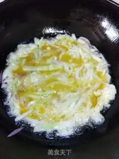 Make Pumpkin eggs step 4