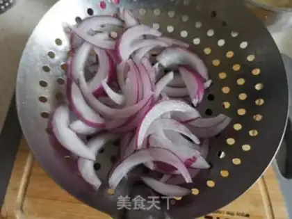 Make Onion chips, fat cow step 3