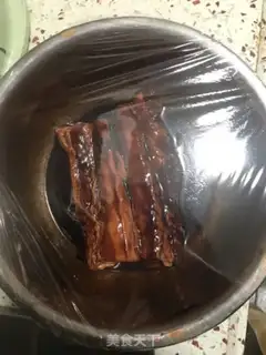 Make A wide fork bun step 1
