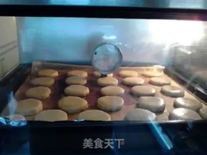 Make A wide fork bun step 2
