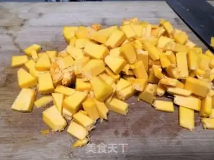 Make Golden pumpkin step 0
