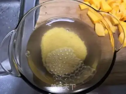 Make Golden pumpkin step 2