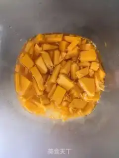 Make Golden pumpkin step 4