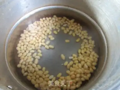 Make Soybeans, chicken soup step 2