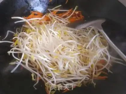 Make Jealousy bean sprouts step 7