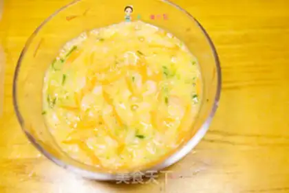 Make Carrot cucumber shrimp step 4