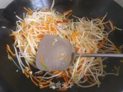 Make Jealousy bean sprouts step 9