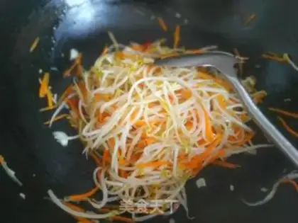 Make Jealousy bean sprouts step 11