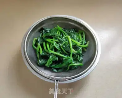 Make Spicy spinach step 6