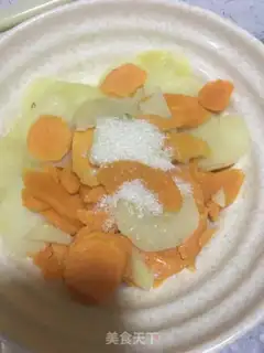 Make Red potato lunar pie step 1