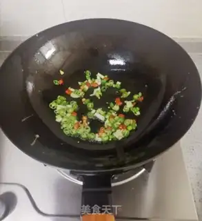 Make Smelt fried eggs step 4