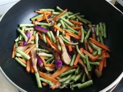 Make Carrot cheese and beans step 3