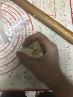 Make A wide fork bun step 29