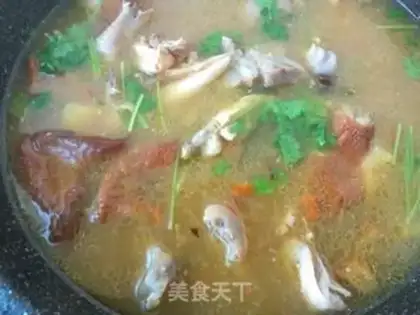 Make Chicken pig hoof soup step 8