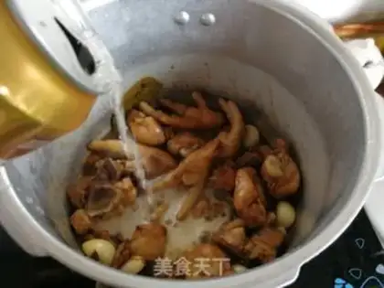 Make Beer and chicken legs step 4