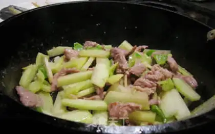 Make Meat loafed watermelon step 5