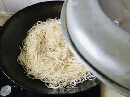 Make Iron pot bean noodles step 11