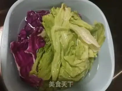 Make Delicious salad step 0