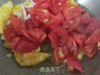 Make Tomato eggs step 3
