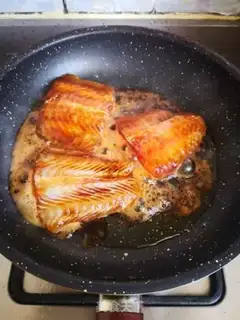 Make Burn the sashimi step 4