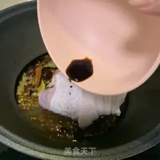 Make Big pig hoof step 12