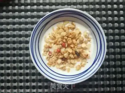 Make Flamingo fruit, yogurt bowl step 5