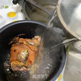 Make Big pig hoof step 15