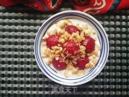 Make Flamingo fruit, yogurt bowl step 7