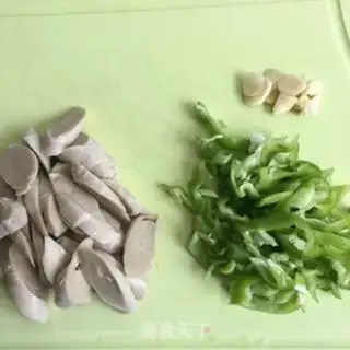 Make Pyramid chicken step 0