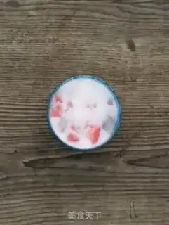 Make Milk and fruit step 5