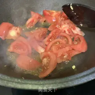 Make Tomato eggs and fungus step 4