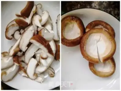 Make Scrambled mushrooms step 1