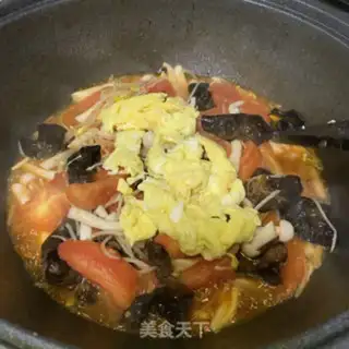 Make Tomato eggs and fungus step 6