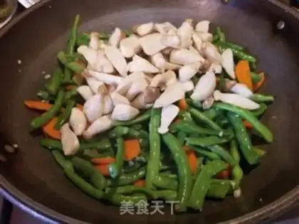 Make Prince mushrooms, four season beans step 8