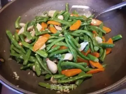 Make Prince mushrooms, four season beans step 10