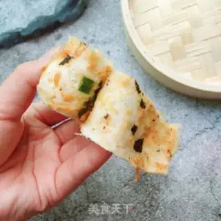 Make Let go of the meat and rip the roll step 13