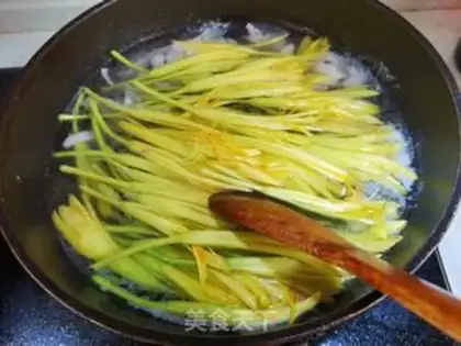 Make Pork soup step 5