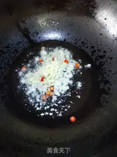 Make Garlic toothpaste step 2