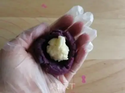 Make Potato bean cake step 3