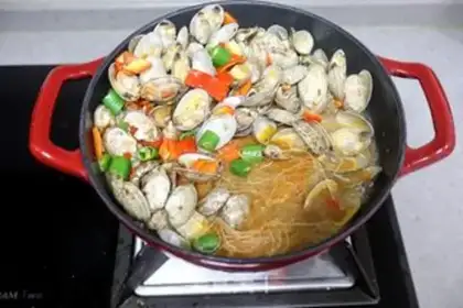 Make Spicy toad fans step 10