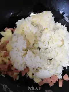 Make Soy ham and sausage fried rice step 3