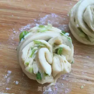 Make Onion rolls step 8