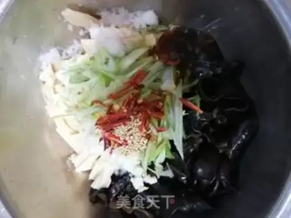 Make Scrambles of oil step 3