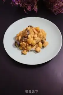 Make Curry chicken potato gravy step 0