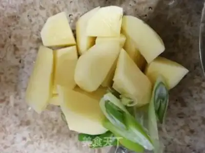 Make Five flowers for pumpkin potatoes step 2