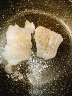 Make Dragonfish shrimp cheese sandwich step 0