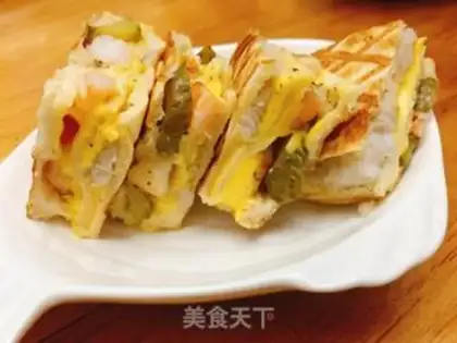 Make Dragonfish shrimp cheese sandwich step 3