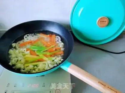 Make Spicy pot step 3